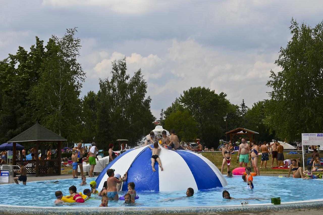 Rajna Villabridge&Spa Bogács Buitenkant foto