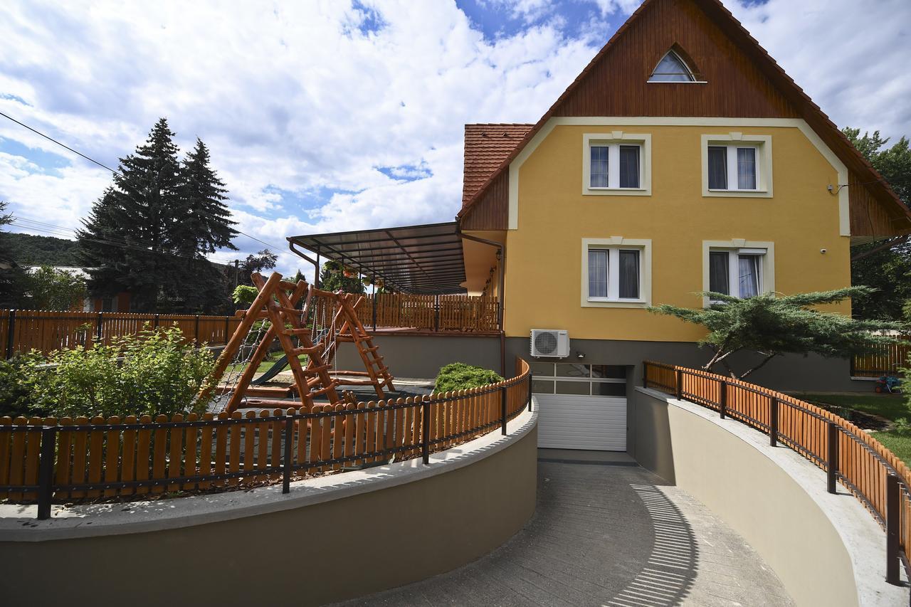 Rajna Villabridge&Spa Bogács Buitenkant foto