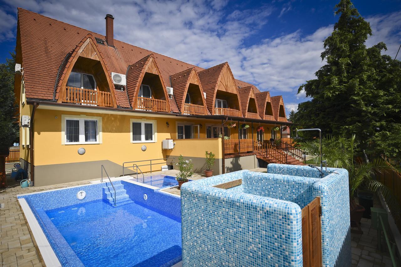 Rajna Villabridge&Spa Bogács Buitenkant foto